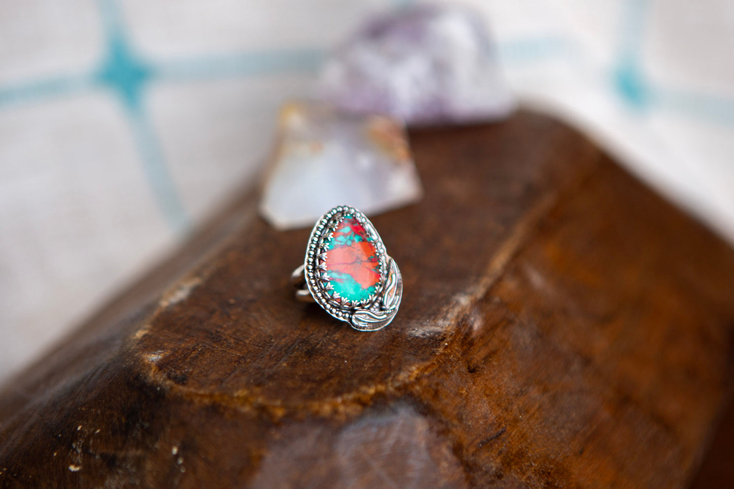 Sterling Silver Split Band Sunrise Turquoise Ring with Embellishments - size 4.5