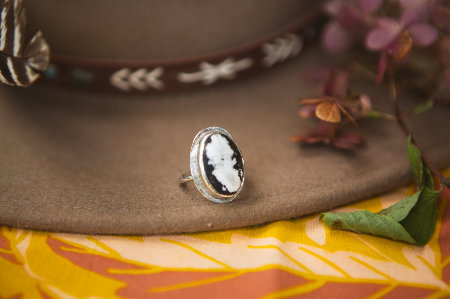 White Buffalo Turquoise Statement Ring // Size 9.25
