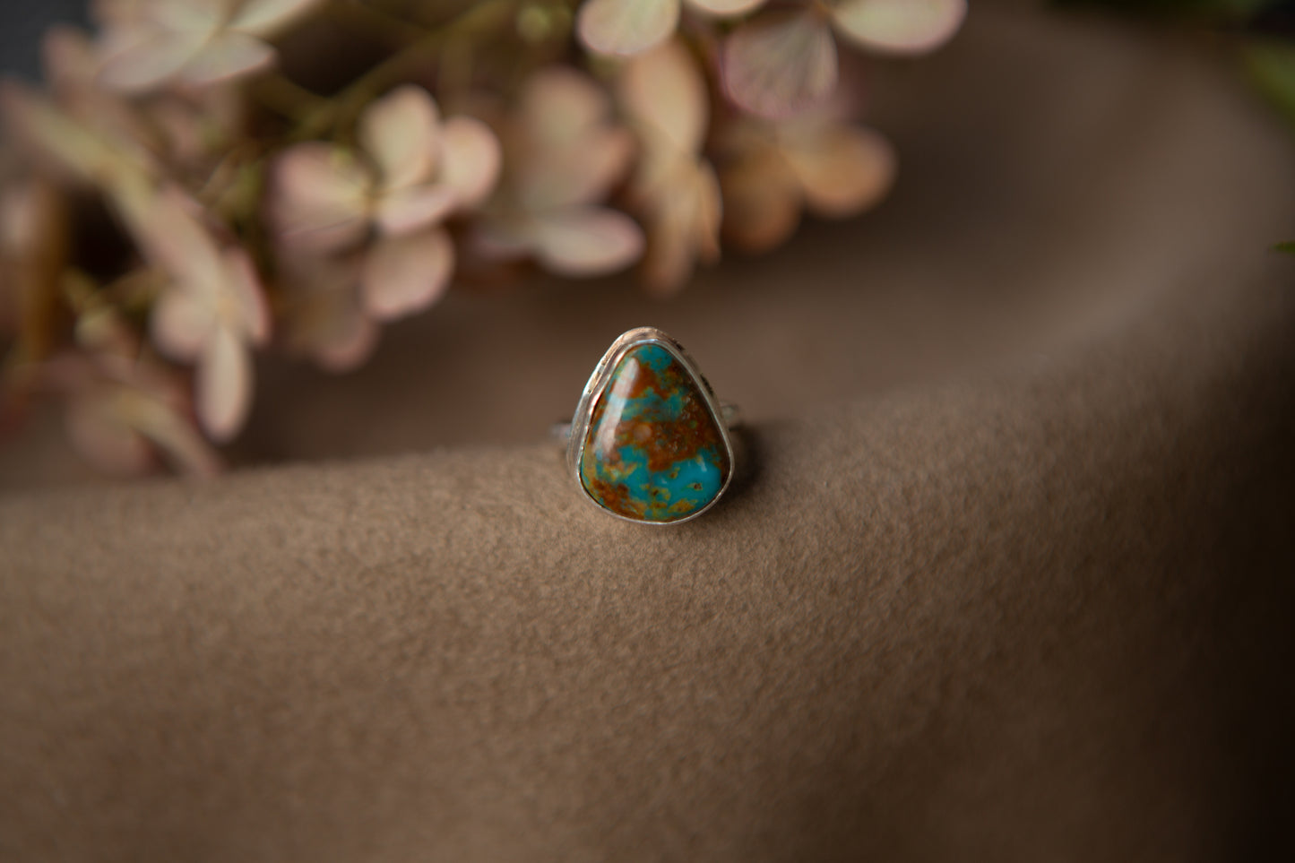 Teardrop Turquoise Statement Ring // Size 6.75