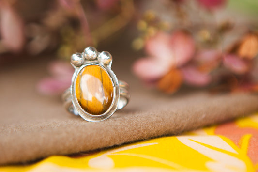 Tigers Eye Statement Ring // Size 6.75