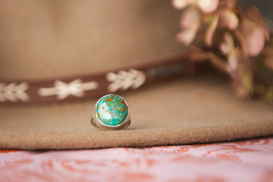 Round Turquoise Statement Ring // Size 6.75